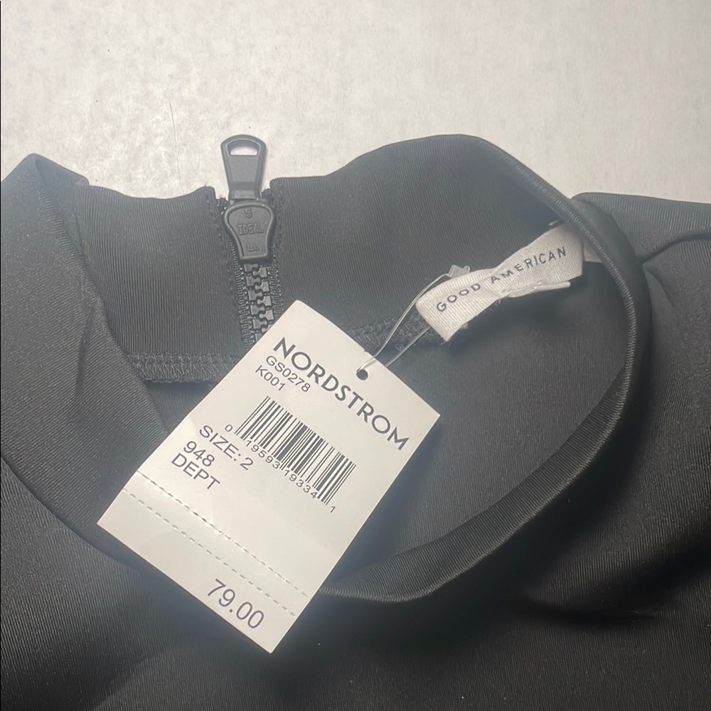 Good American Scuba Long Sleeve Mock Neck Top - Picture 2 of 5